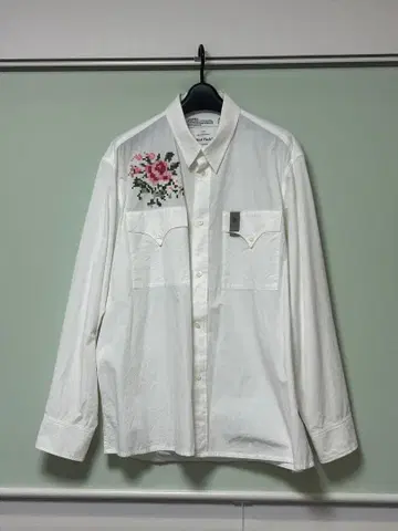 DAIRIKU Flower Cross Em Shirt 머니클립 포함