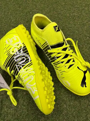 12/13 판매 새상품 푸마 26cm 트레이닝화