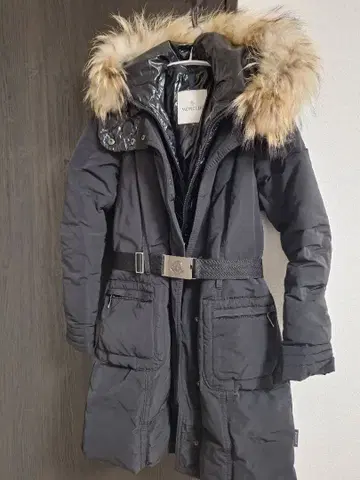 MONCLER 블랙 다운 자켓