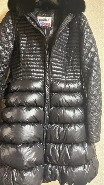Blauer 블랙 다운 코트 귀여워요!