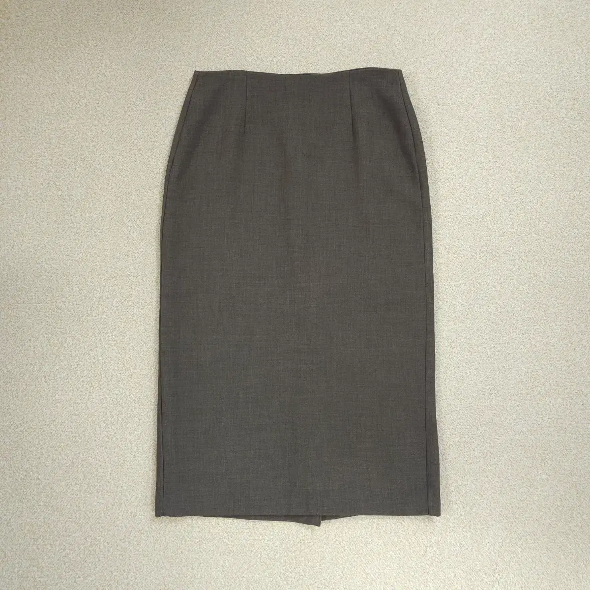 (L) Slow and Steady Brushed H-line Skirt, Matte Brown, Winter Guest Look