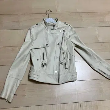 화이트 라이더 자켓