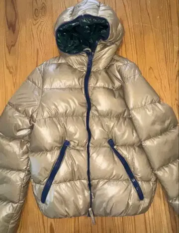 DUVETICA DIONISIO 베이지 x 그린 사이즈 46