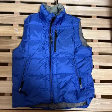 Burton 퀼팅 다운 베스트