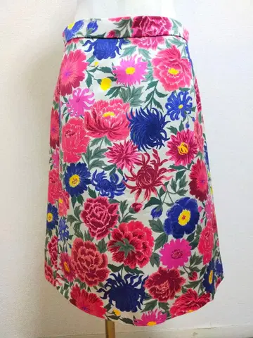 케이타 마루야마 꽃무늬 사다리꼴 스커트