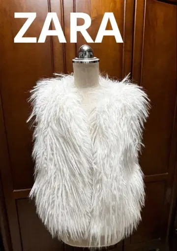 ZARA 퍼 베스트 화이트