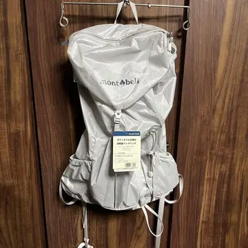 새상품 몽벨 버서 라이트팩 20L 라이트 그레이