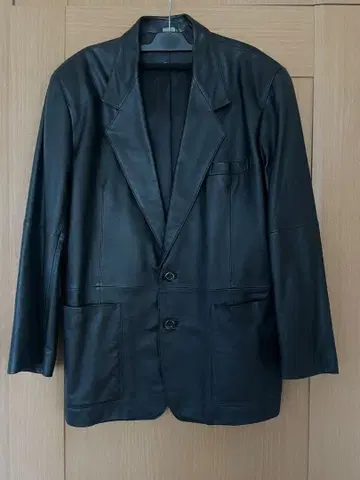 INTERMEZZO 더반 가죽 자켓 테일러드 블랙 양가죽 램 가죽