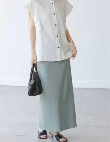 (새상품 미사용 택 포함) Noble 골지 타이트 스커트 17 그린 B