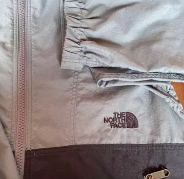 THE NORTH FACE 후드 부착 자켓 L 사이즈