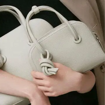 새상품급 VASIC APERO MINI MINI 아이보리