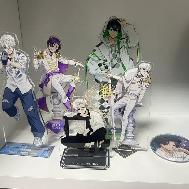 블루록 나기 세이시로 미카게 레오 이사기 요이치 아크릴 스탠드 캔뱃지
