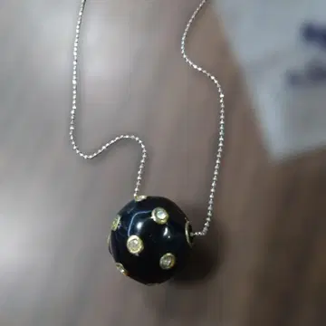 AGATHA 블랙 볼형 목걸이 참