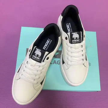 가격 인하 MOZ 통굽 경량 스니커즈