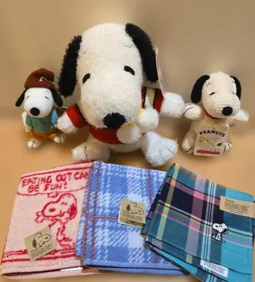 스누피 봉제 인형 3개와 손수건 3개 세트 메루카리 시 한정 가격