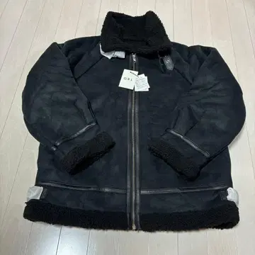 미사용 새상품 GRL 무스탕풍 보아 자켓 블랙 택 포함