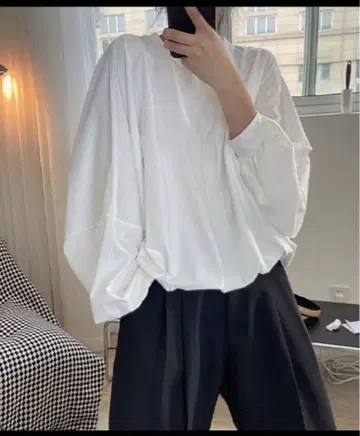 chuclla 츄클라 돌먼 슬리브 티셔츠