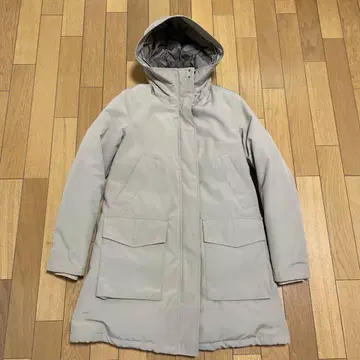 유나이티드 애로우즈 그린 라벨 릴랙싱 마운틴 다운 코트