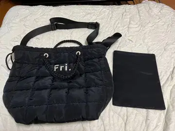 TRIDEEP 퀼팅 숄더백