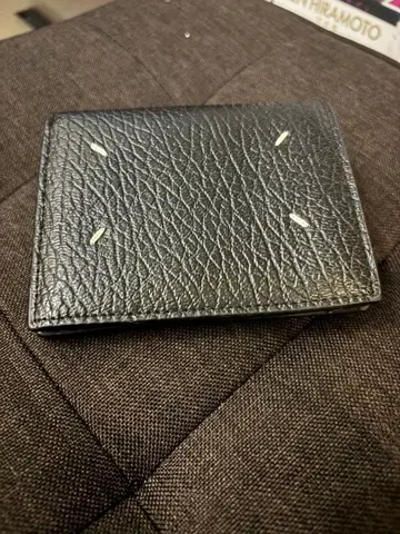 블랙 가죽 이단 접이식 지갑