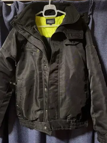 워크맨 히트 어시스트 더블 플랩 블랙 L 사이즈 방한 충전솜