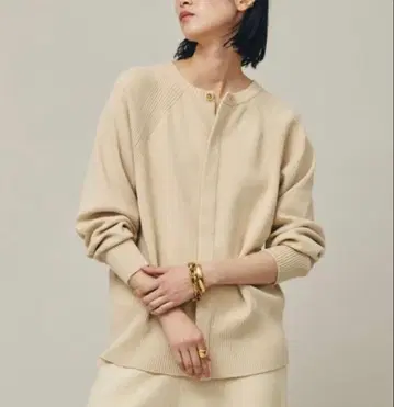 [ 새상품 택 포함 ] 캘런솔로지 부클 니트 풀오버 프리