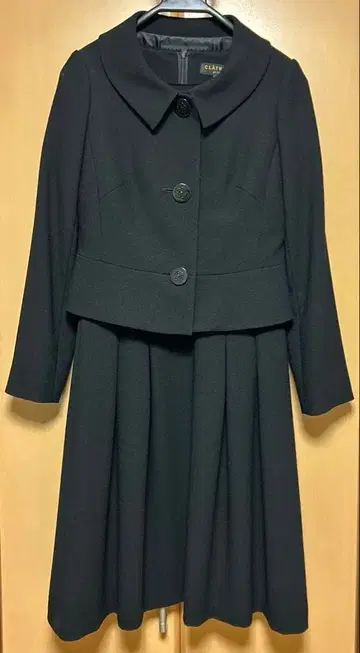 상복 9호 CLATHAS BLACK