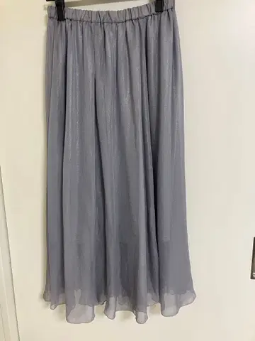 쉬폰 그레이 플리츠 롱 스커트