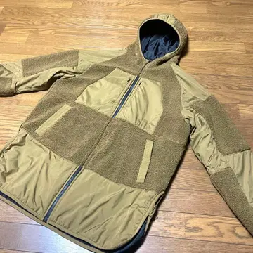 워크맨 FREME TECH 점퍼