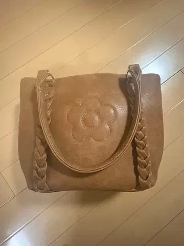 브라운 꽃 자수 핸드백