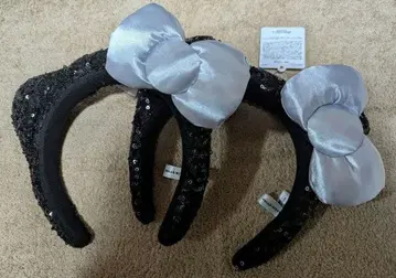 미사용 새상품 USJ 키티 리본 포함 스팽글 머리띠 2개 세트