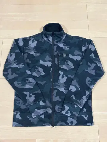 Kasco 카모플라주 패턴 방풍 자켓