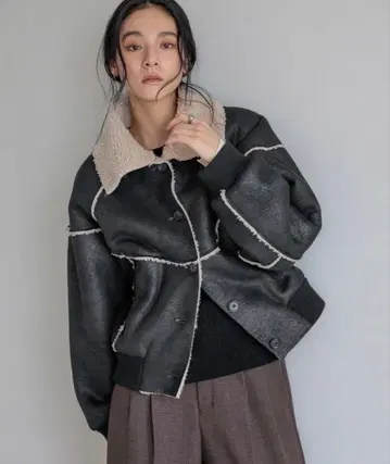 로리즈팜 무스탕 보아 블루종