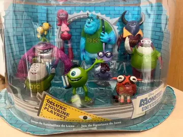 [ 디즈니 스토어 ] 몬스터 대학교 피규어 플레이 세트