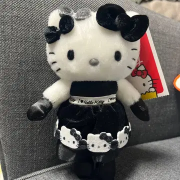 헬로키티전 모노톤 드레스 키티