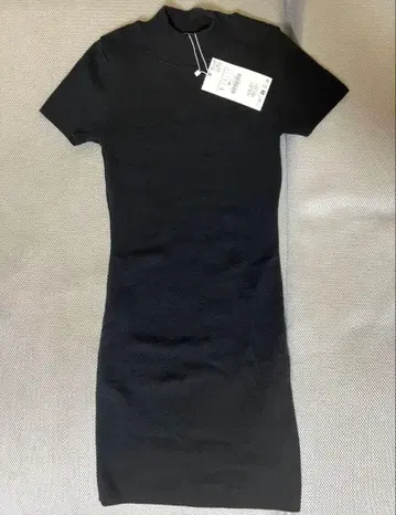 ZARA 반팔 니트 원피스