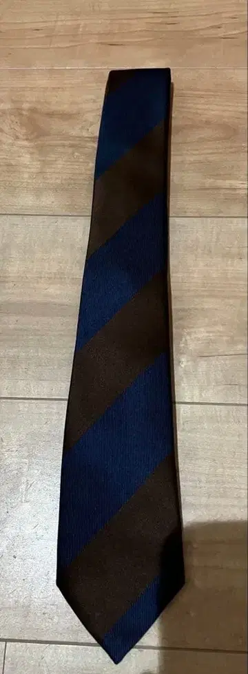 에디피스 EDIFICE 넥타이