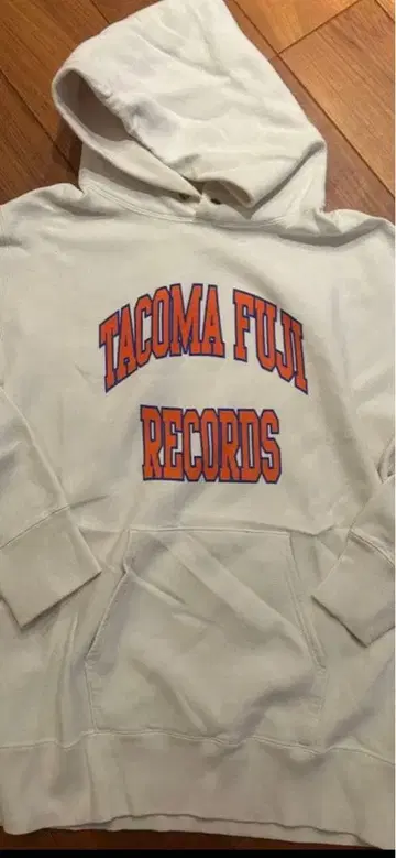 TACOMA FUJI RECORDS 후드티 화이트