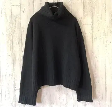 저널 스탠다드 터틀넥 캐시미어 혼방 블랙 스웨터 하이넥