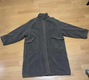 프릭스스토어 스탠드 카라 보아 롱 코트 브라운