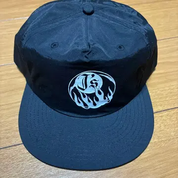 jesse's shop 블랙 캡 J's 로고 포함