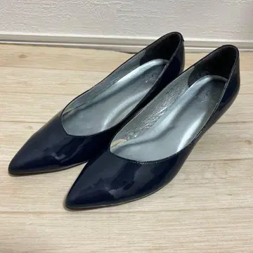 HIMIKO On Bleue 네이비 스틸레토 에나멜 하이힐