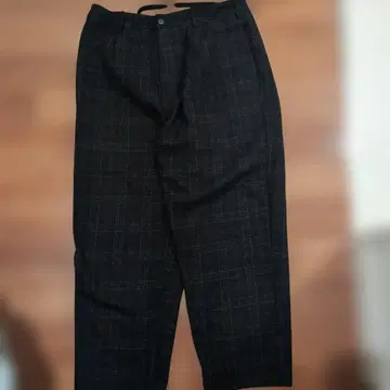 [ EVISEN SKATEBOARDS ] 체크 바지 XL 사이즈 블랙