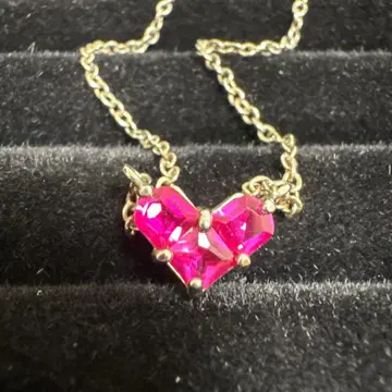 하트 모양 루비 목걸이