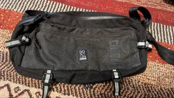 chrome BLCKCHRM KADET SLING BAG