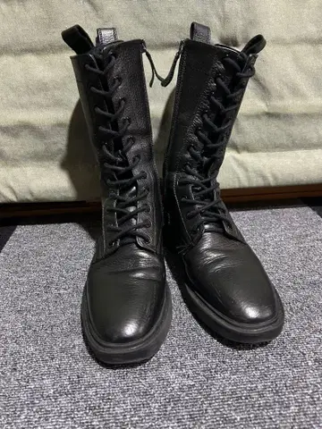 ZARA 블랙 가죽 레이스업 부츠 레이스업 부츠