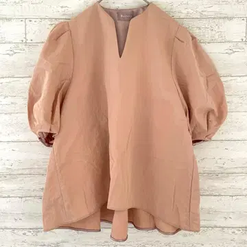 보르지 Ballsey 퍼프 슬리브 블라우스 [ S ] 키넥 플레어