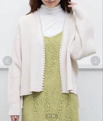 clear 펄 버튼 미들 기장 니트 가디건