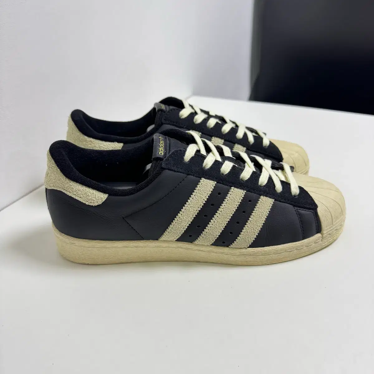 Adidas Superstar 82 Black White