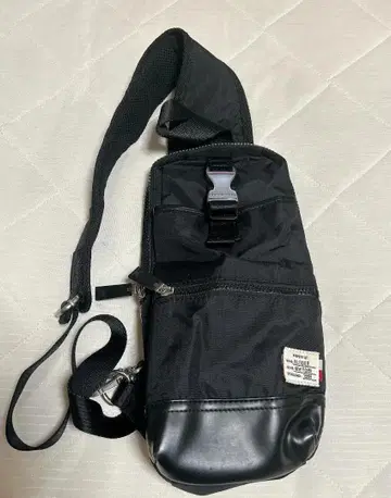 TOMMY HILFIGER 원 숄더백 블랙